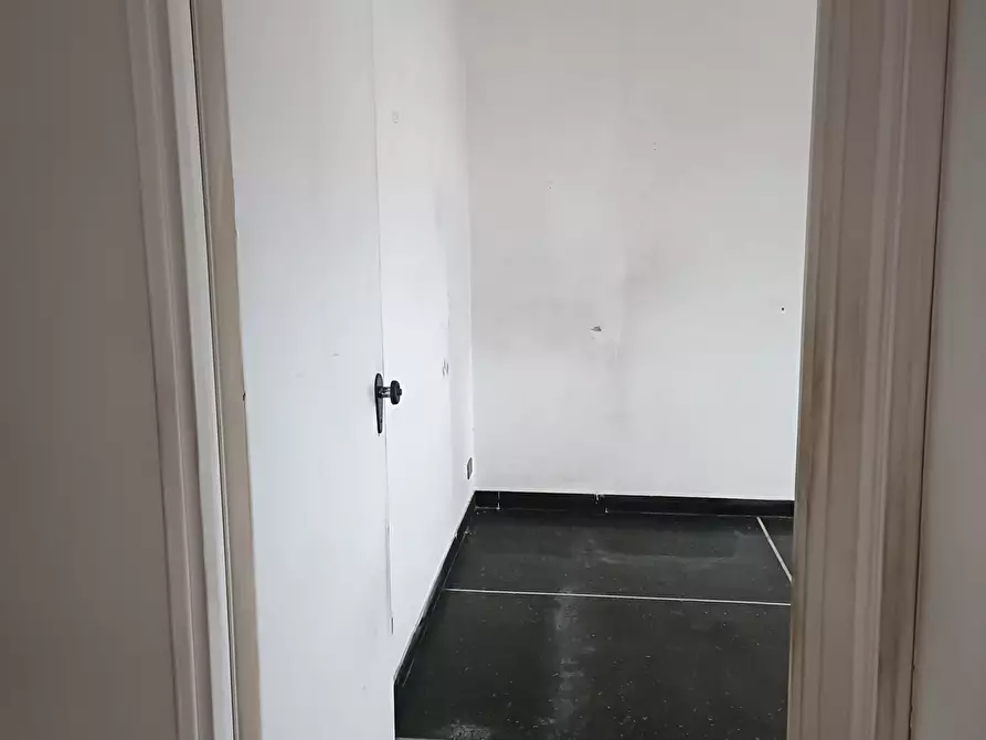 Immagine 21 di Appartamento in vendita  in Via dell'Acciaio 125 a Genova