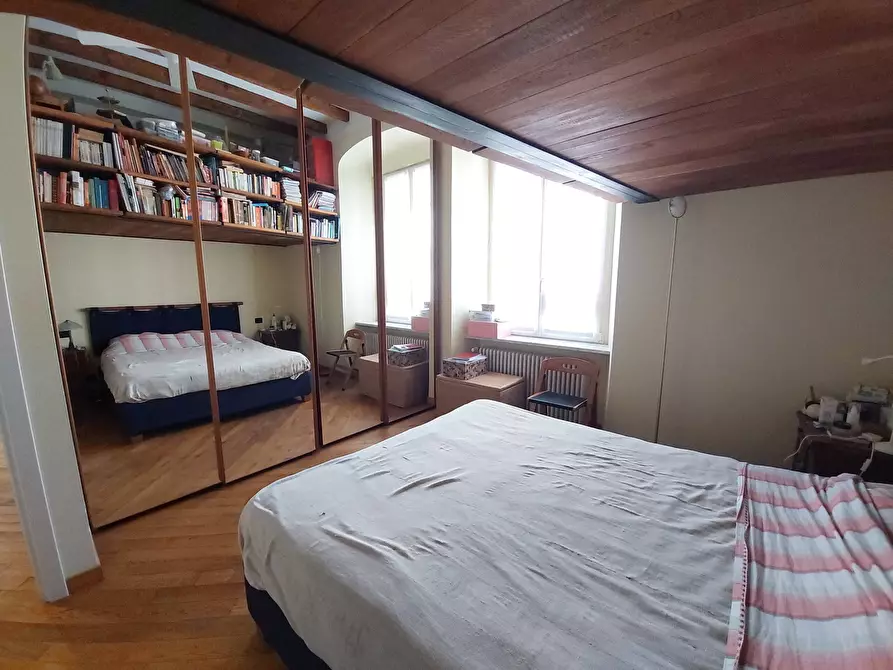 Immagine 14 di Quadrilocale in vendita  in Via Nino Bixio 4 a Genova