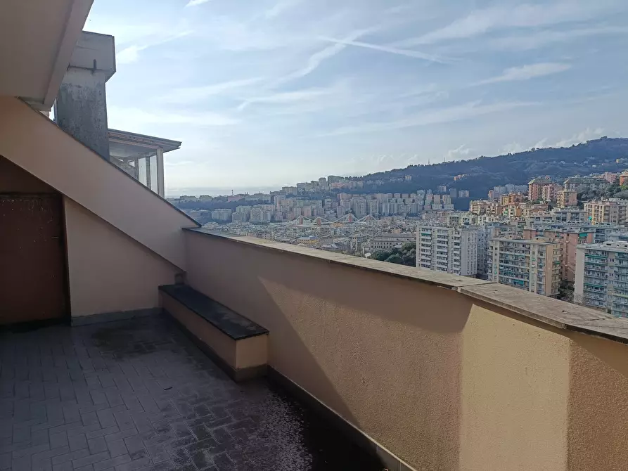 Immagine 25 di Attico in vendita  in Via Stefanina Moro 121 a Genova