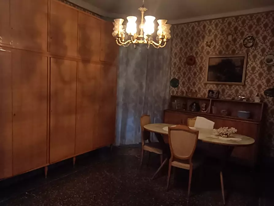 Immagine 8 di Appartamento in vendita  in Via Cornigliano 34 a Genova