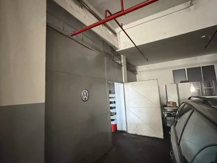 Immagine 6 di Capannone industriale in vendita  in Corso Europa 347 a Genova