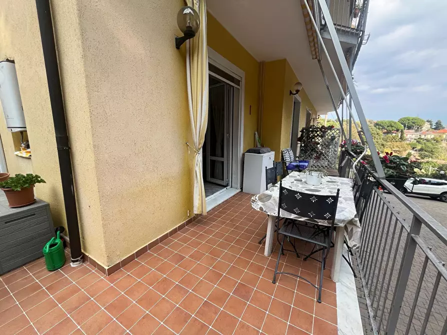 Immagine 4 di Bilocale in vendita  a Alassio