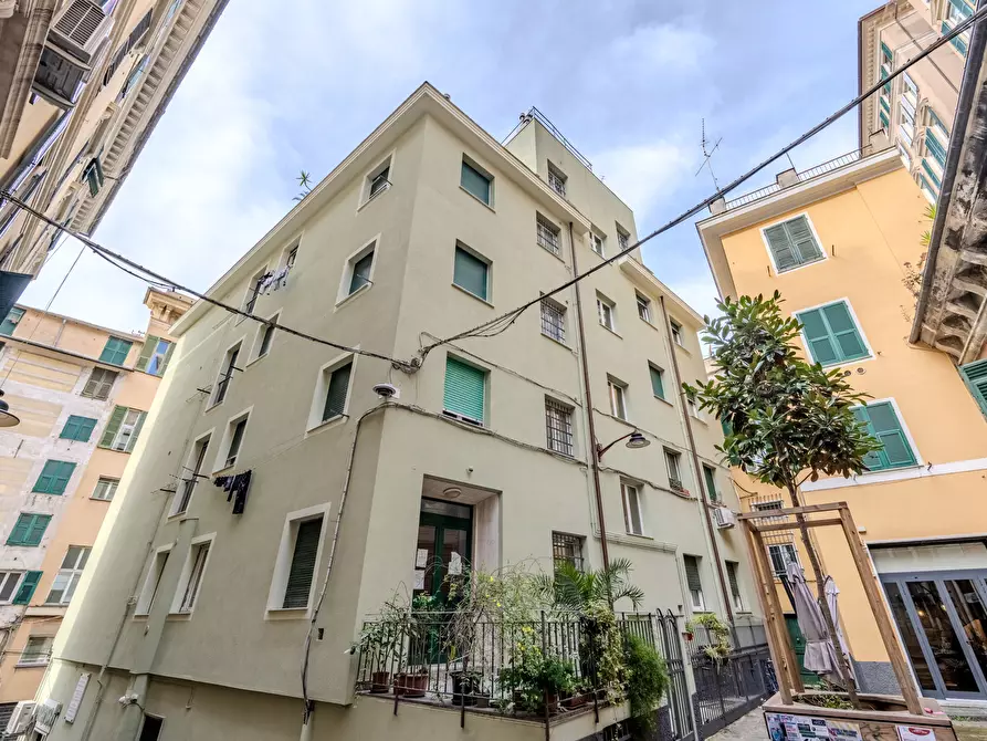 Immagine 54 di Pentalocale in vendita  in Vico Tana 1 a Genova