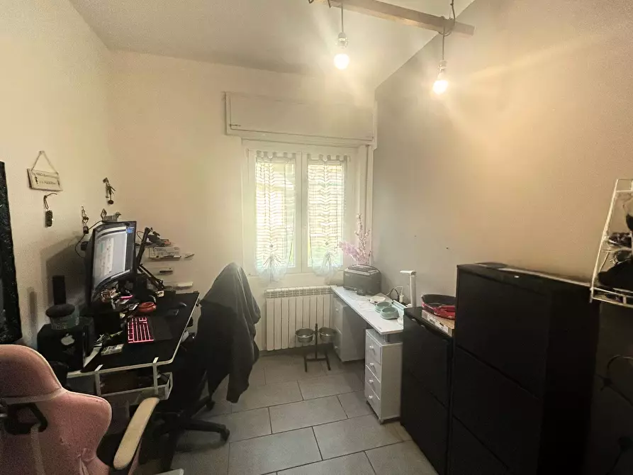 Immagine 8 di Quadrilocale in vendita  a Genova