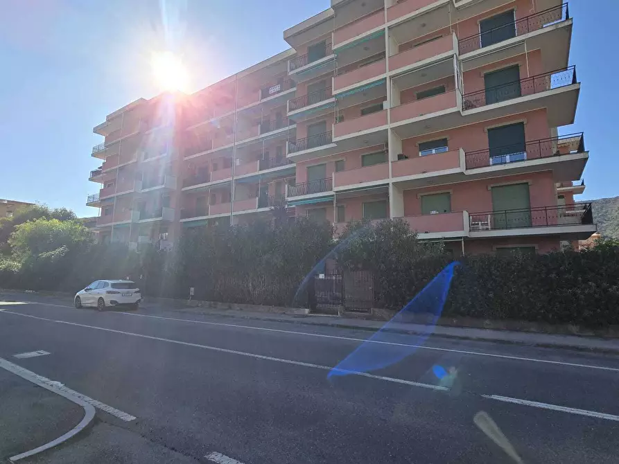 Immagine 37 di Trilocale in affitto  in Via Cristoforo Colombo 5 a Andora