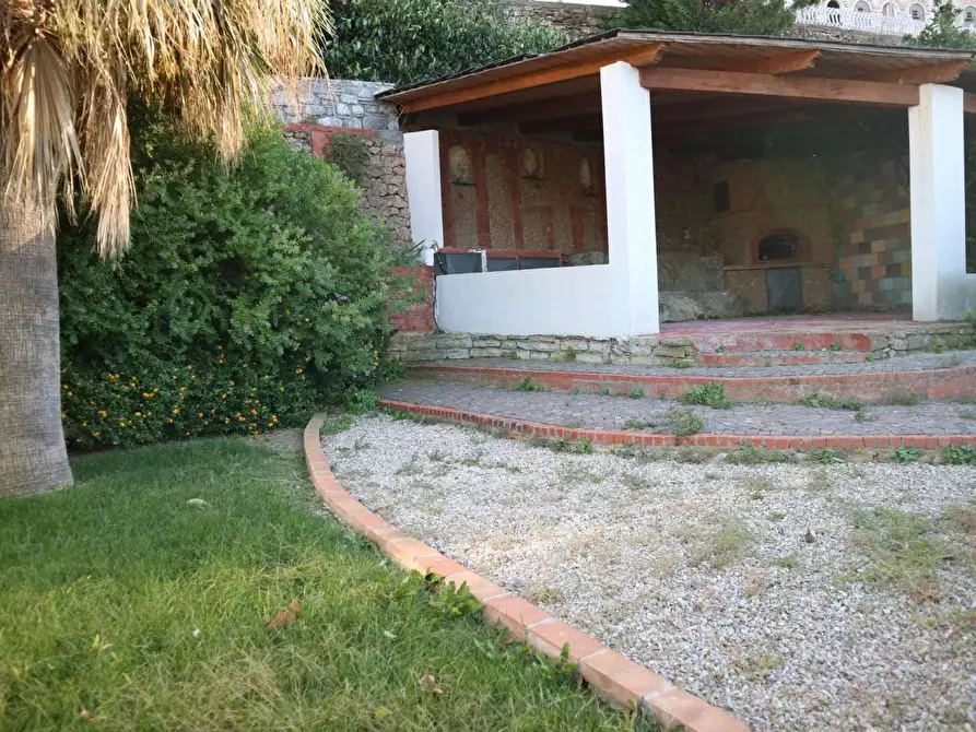 Immagine 19 di Villa in vendita  in Strada Panoramica San Bernardo 116-118 a Alassio