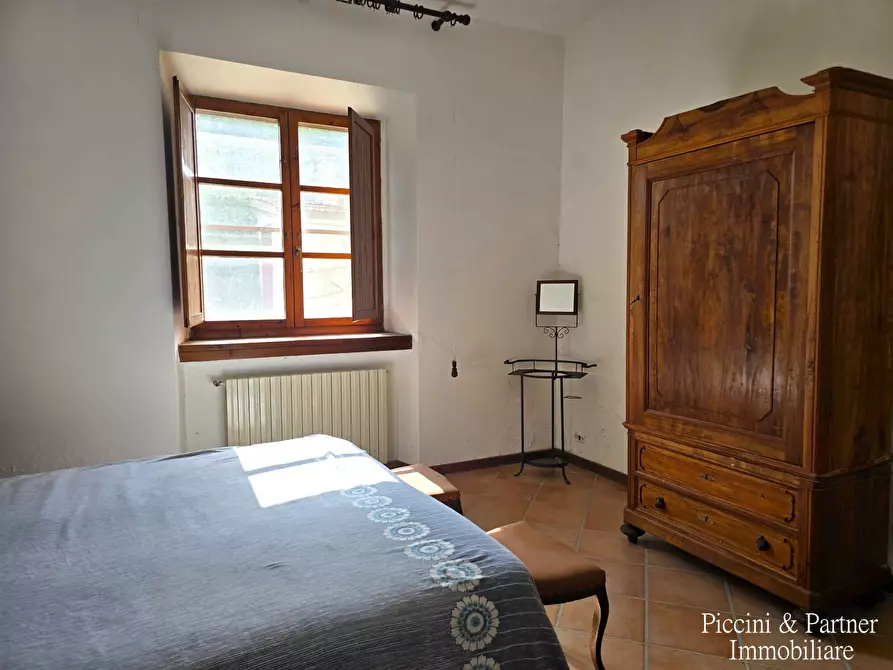 Immagine 28 di Rustico / casale in vendita  in Via Paganico 2 a Castiglione Del Lago