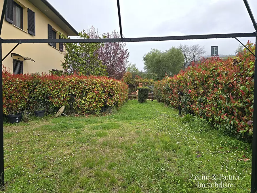 Immagine 52 di Pentalocale in vendita  in Via di Pretola a Paciano