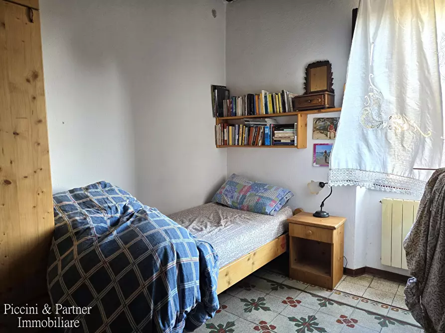 Immagine 42 di Rustico / casale in vendita  in Località Riccio 70A a Cortona