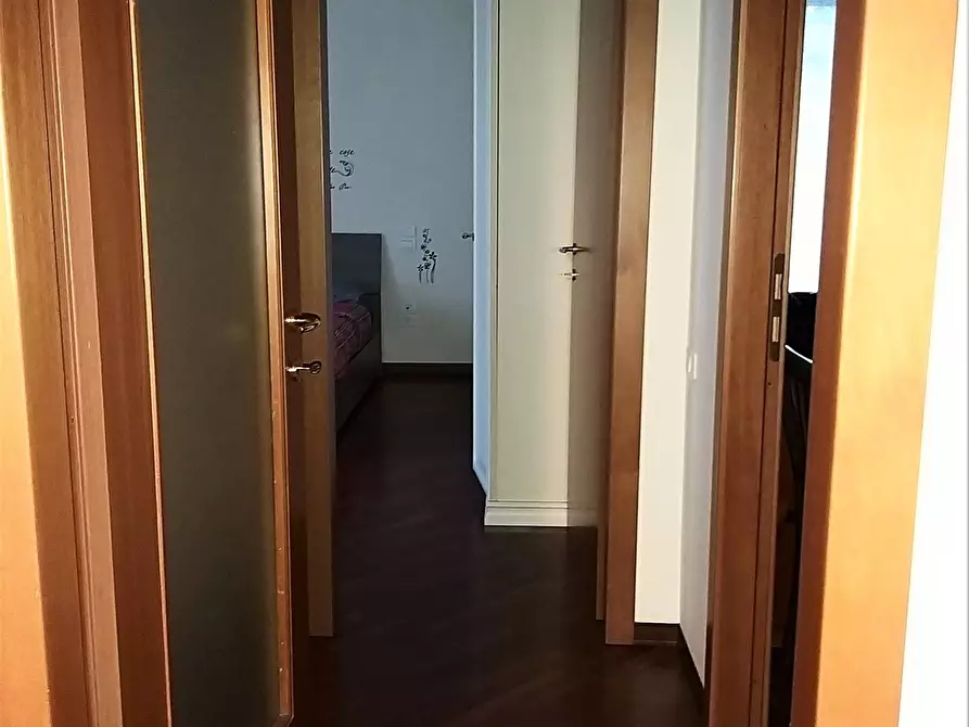 Immagine 13 di Trilocale in vendita  in Via Giovanni Giolitti a Corciano