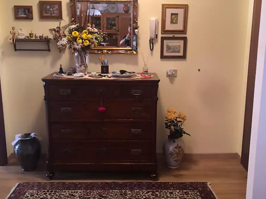 Immagine 4 di Pentalocale in vendita  in Via Fioretti a Castiglione Del Lago