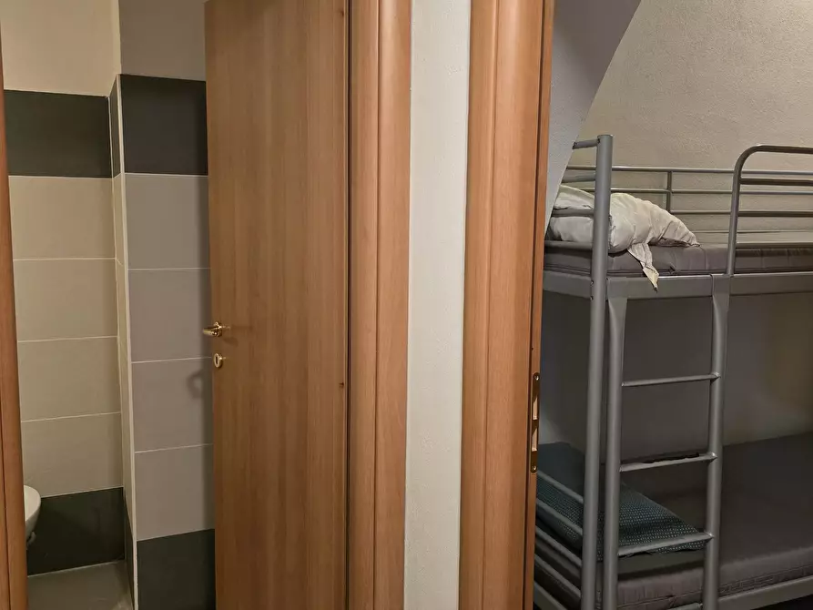 Immagine 15 di Trilocale in affitto  in Via del Roscetto a Perugia