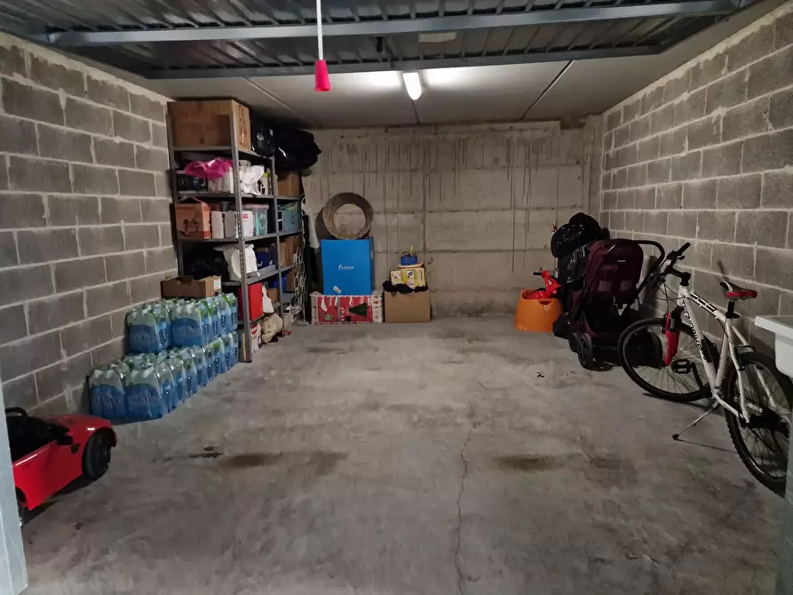 Immagine 53 di Pentalocale in vendita  in Via Madonna del Popolo a Perugia