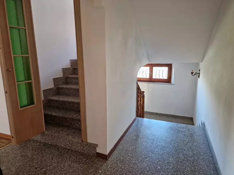 Immagine 20 di Villa in vendita  in Viale Perugia 37 a Castiglione Del Lago