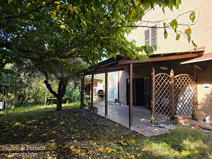 Immagine 3 di Villa in vendita  in Strada Monte Bagnolo Valbiancara a Perugia