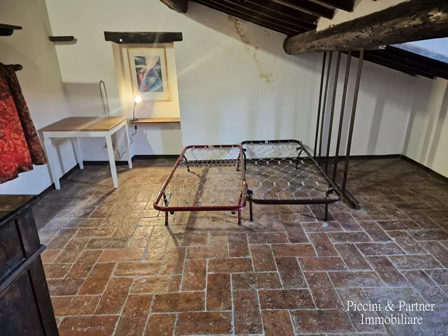 Immagine 57 di Bilocale in vendita  in Via Italia a Magione