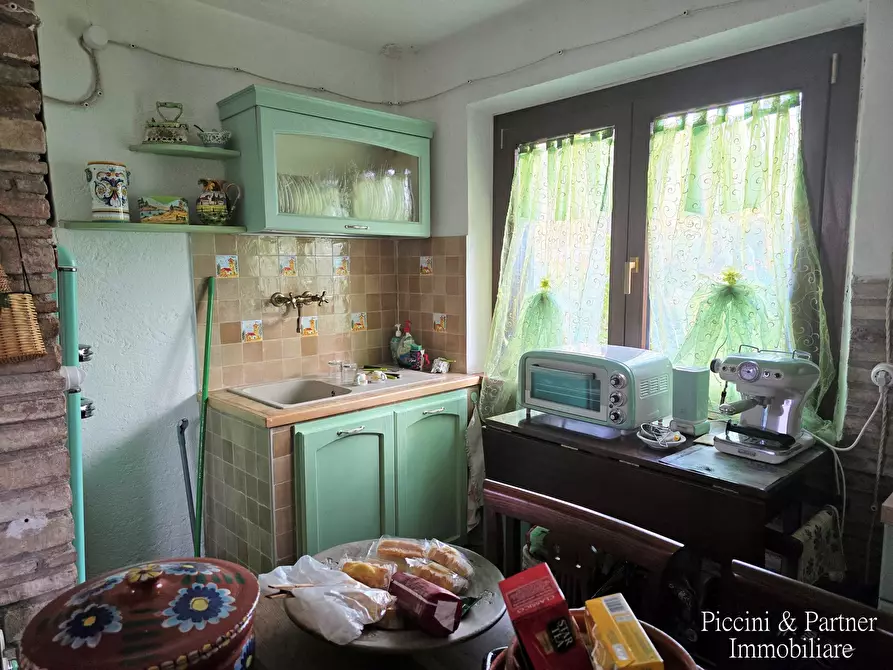 Immagine 19 di Villa in vendita  in Via IV Novembre 15 a Passignano Sul Trasimeno