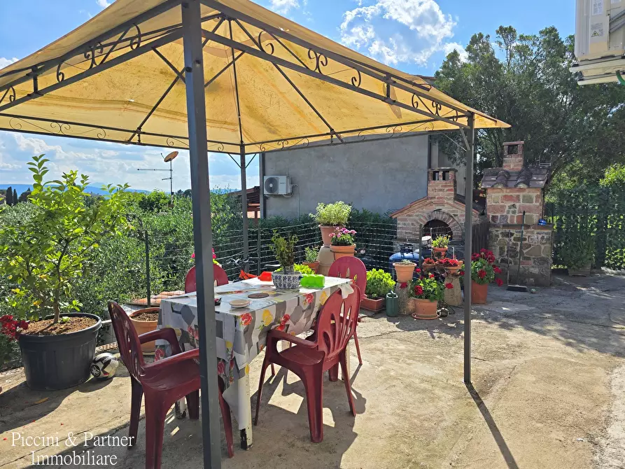 Immagine 82 di Terratetto in vendita  in Via Napoli a Castiglione Del Lago