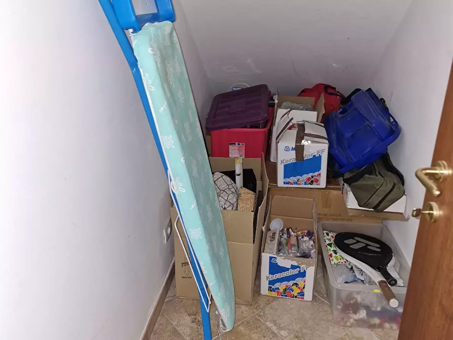 Immagine 47 di Casa bifamiliare in vendita  in Via Trasimeno a Castiglione Del Lago