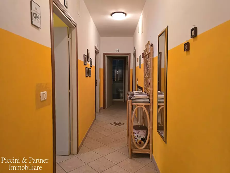 Immagine 36 di Rustico / casale in vendita  in Frazione Paradiso a Assisi