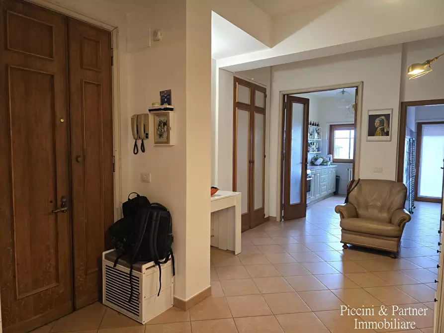 Immagine 5 di Pentalocale in vendita  in Via Frà Bevignate 14 a Perugia