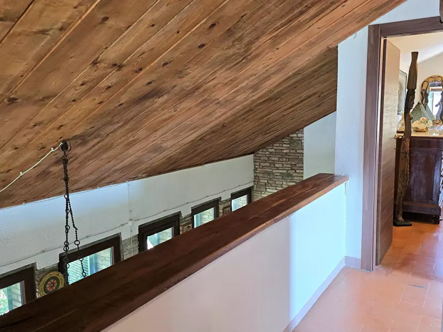 Immagine 47 di Villa in vendita  in Via IV Novembre 15 a Passignano Sul Trasimeno