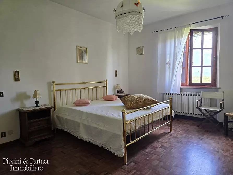 Immagine 73 di Rustico / casale in vendita  in Via Paganico 2 a Castiglione Del Lago