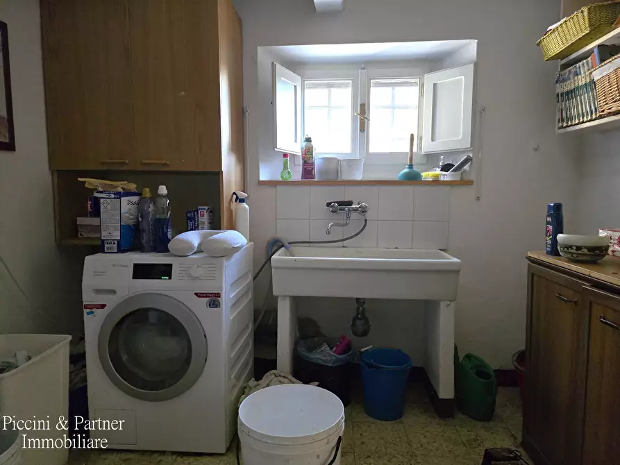Immagine 23 di Rustico / casale in vendita  in Località Riccio 70A a Cortona