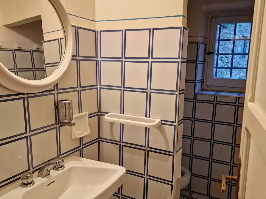 Immagine 38 di Porzione di casa in vendita  in Castello di Greppolischieto a Piegaro