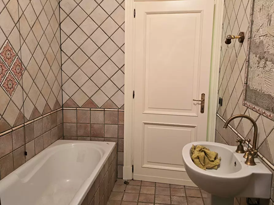 Immagine 36 di Pentalocale in vendita  in Via Sant'Orsola 22 a Perugia