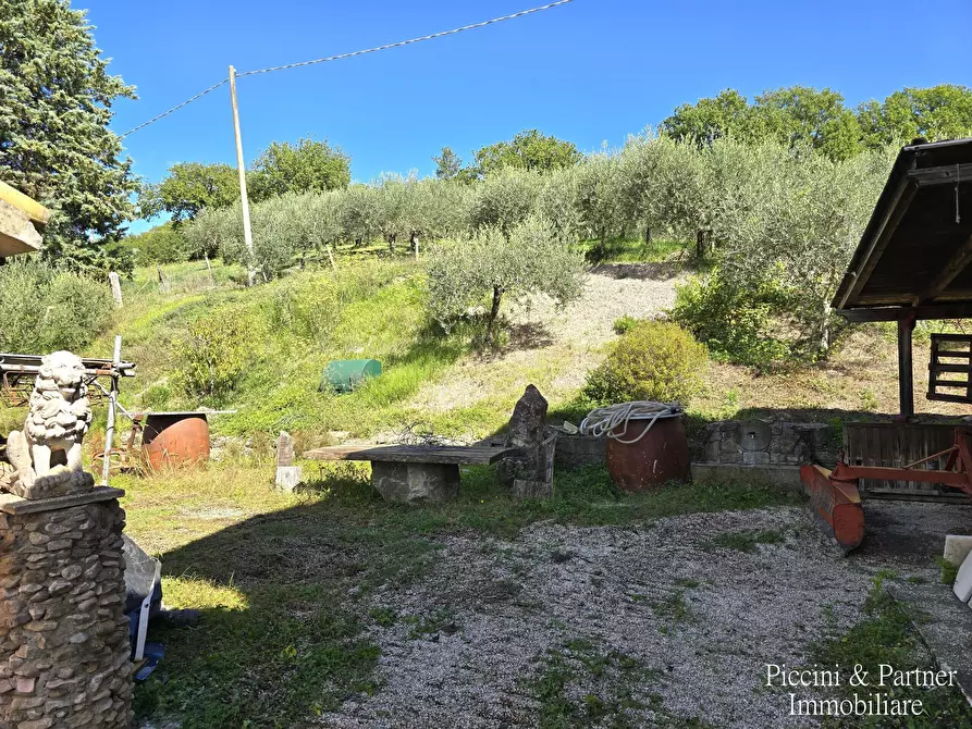 Immagine 94 di Rustico / casale in vendita  in Frazione Paradiso a Assisi