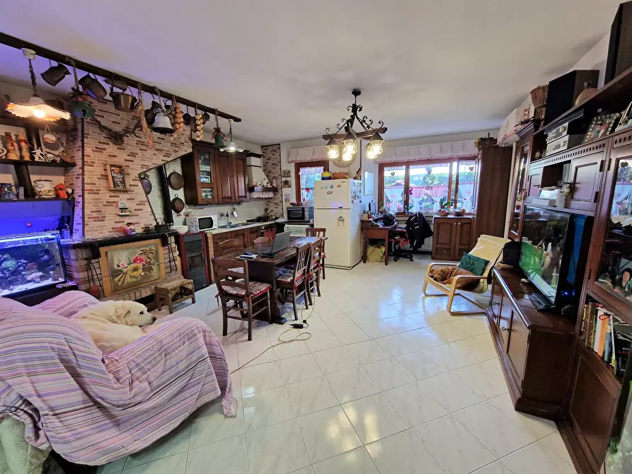 Immagine 6 di Quadrilocale in vendita  in Via Arezzo a Perugia