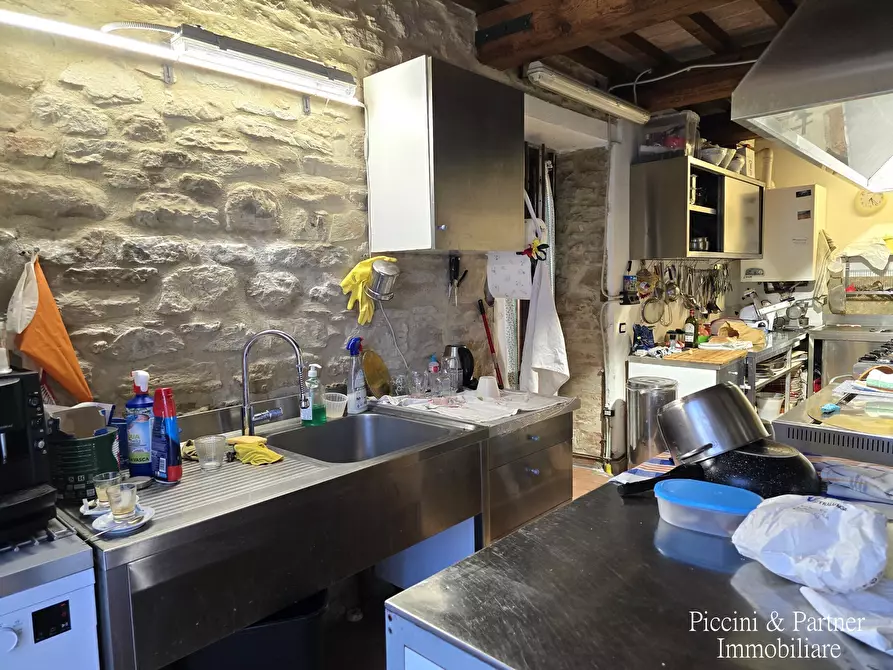 Immagine 18 di Agriturismo in vendita  in S.B.Vecchio a Gubbio