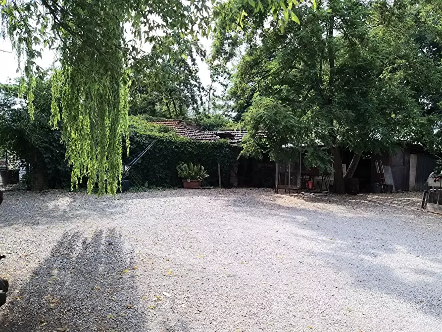 Immagine 27 di Rustico / casale in vendita  in Via Piana 18 a Castiglione Del Lago