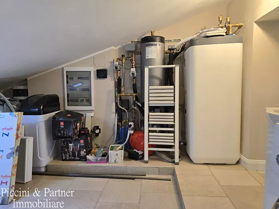 Immagine 68 di Villa in vendita  in Località Castagni 2 a Castiglione Del Lago