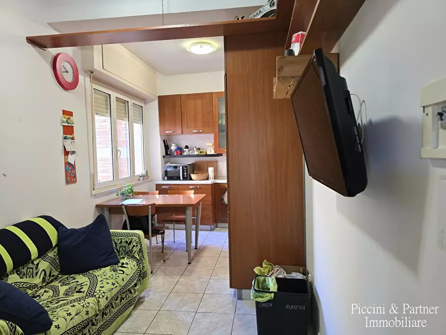 Immagine 5 di Pentalocale in vendita  in Via Beatrice 38 a Perugia