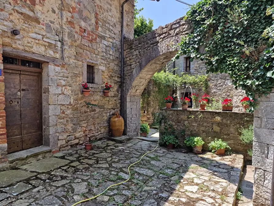 Immagine 34 di Quadrilocale in vendita  in Frazione Greppolischieto 26A a Piegaro