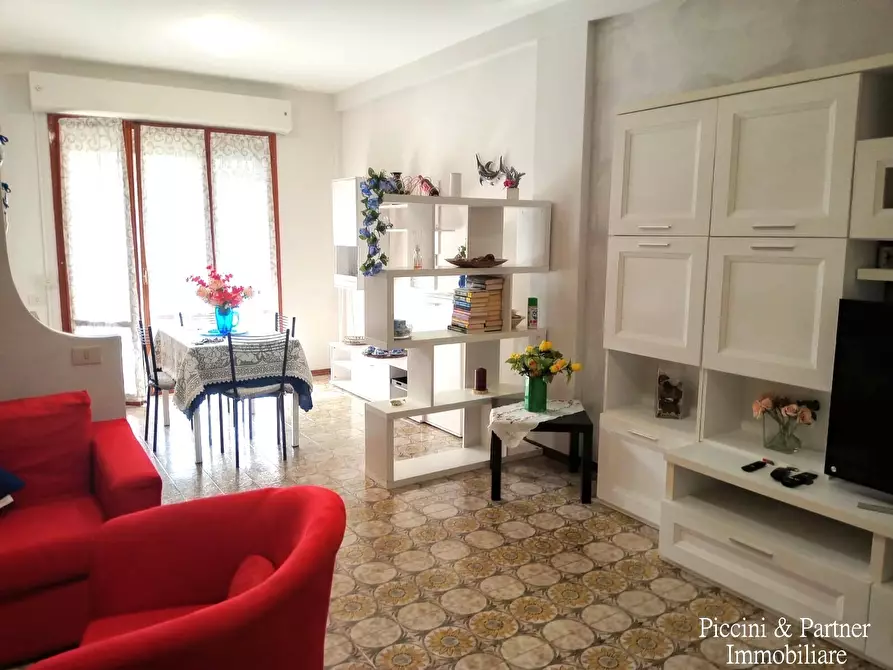 Immagine 8 di Quadrilocale in vendita  in Via Magliano 15 a Massa