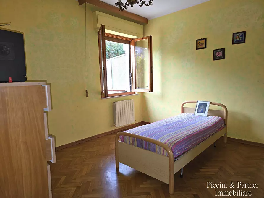 Immagine 37 di Quadrilocale in vendita  in Via Anton Maria Garbi 2 a Tuoro Sul Trasimeno