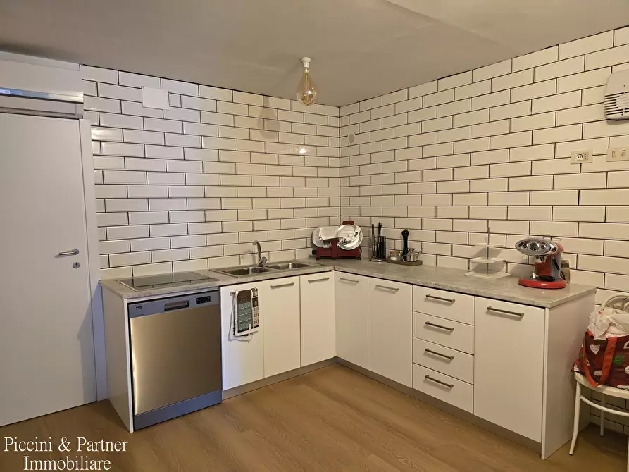 Immagine 58 di Villa in vendita  in Località Bertoni a Castiglione Del Lago