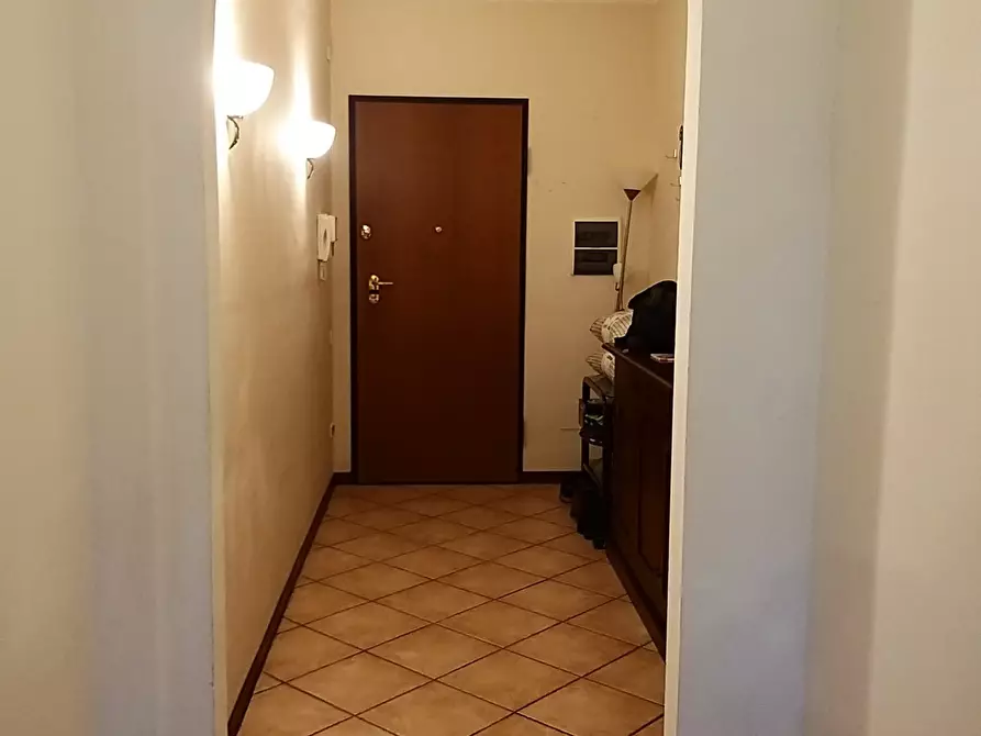 Immagine 22 di Trilocale in vendita  in Via Giovanni Giolitti a Corciano