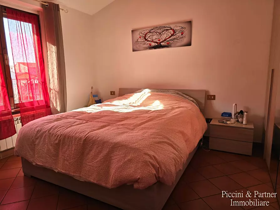 Immagine 21 di Quadrilocale in vendita  in Via Campania a Castiglione Del Lago