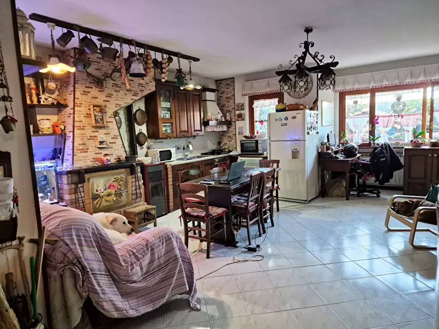 Immagine 4 di Quadrilocale in vendita  in Via Arezzo a Perugia