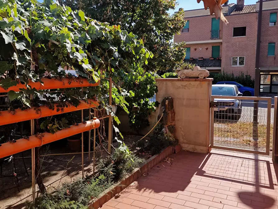 Immagine 54 di Villetta a schiera in vendita  in Via Maestri del Lavoro a Umbertide