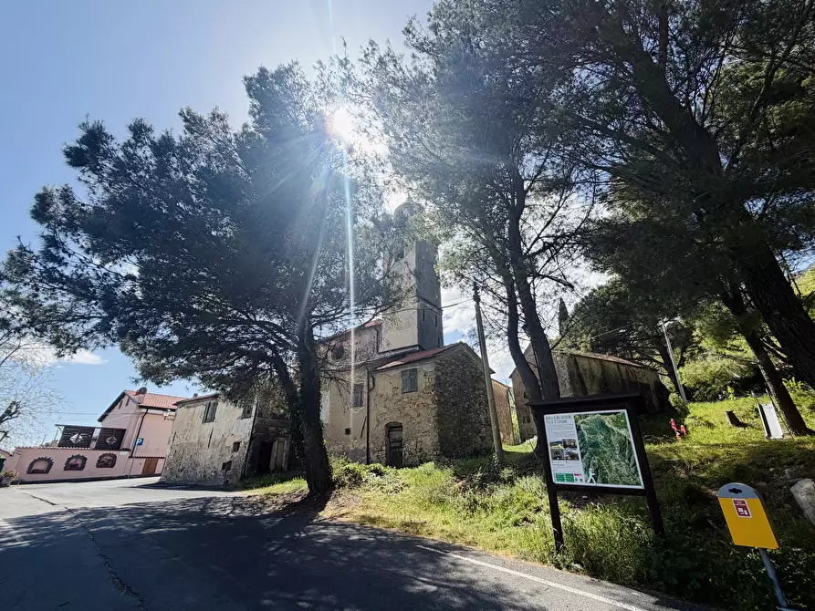 Immagine 27 di Bilocale in vendita  in Via San Bernardo a Diano Arentino