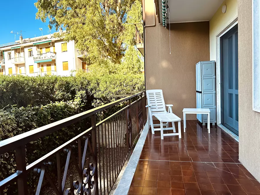 Immagine 19 di Bilocale in vendita  in via Giaiette 54 a Diano Marina