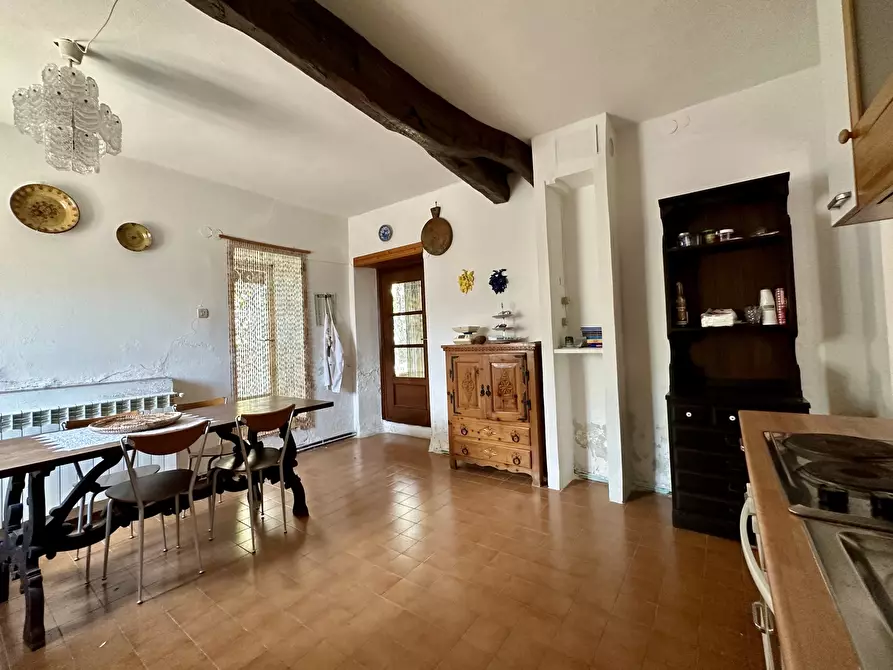 Immagine 12 di Rustico / casale in vendita  in via Garibaldi a Diano San Pietro