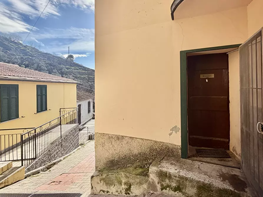 Immagine 25 di Porzione di casa in vendita  in Via Partigiani a Diano San Pietro