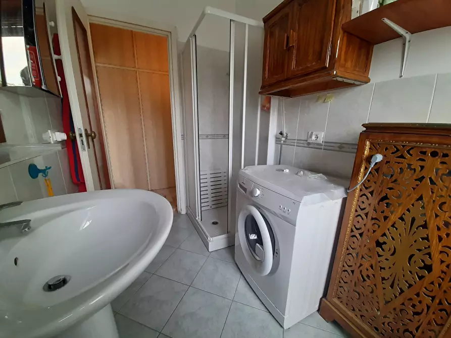 Immagine 20 di Trilocale in vendita  in Strada Borgo Tinasso 81 a San Remo