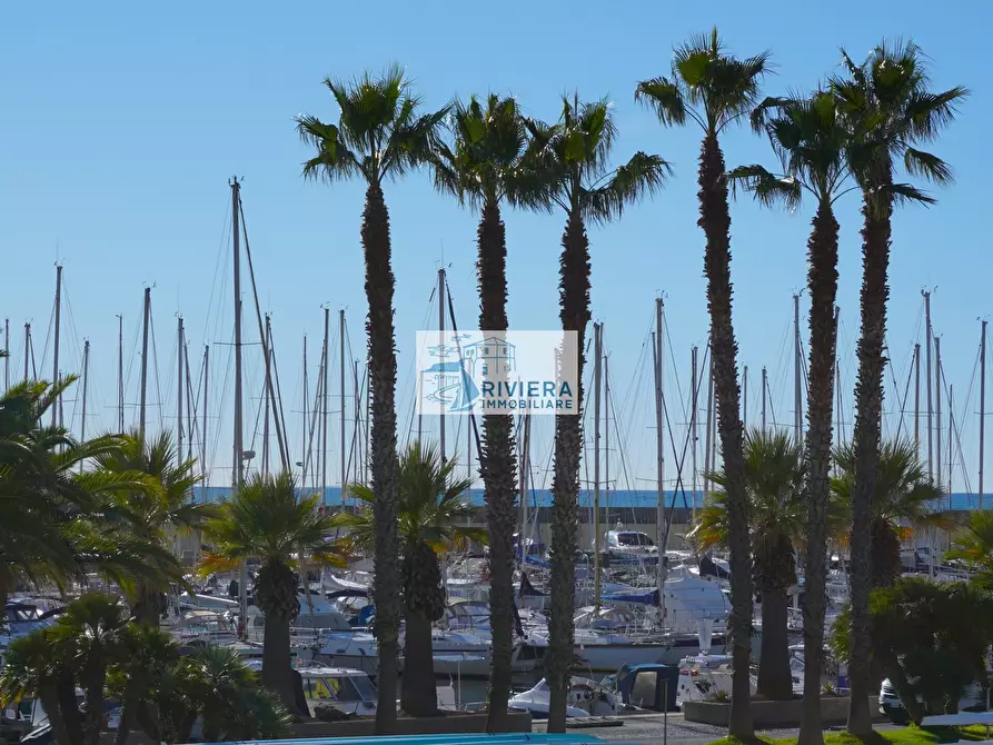 Immagine 23 di Bilocale in vendita  in Via Gianni Cozzi 1 a Santo Stefano Al Mare